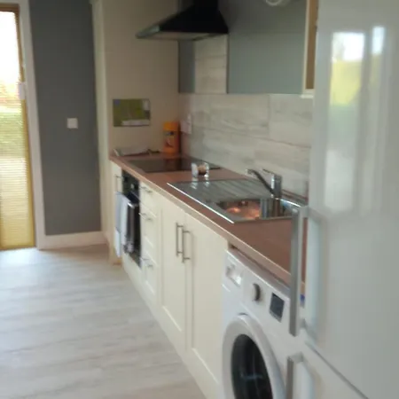 Πανσιόν Cherry Blossom Carrickslaney